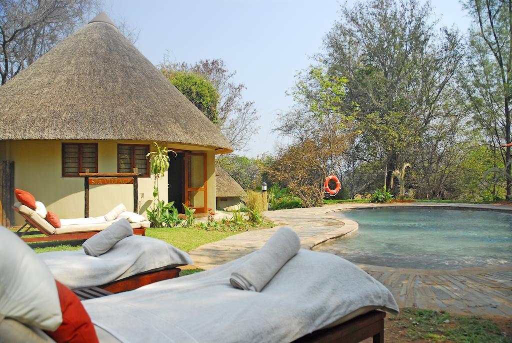 Divava Okavango Resort & Spa Bagani Экстерьер фото